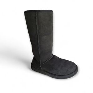 UGG Classic Tall Shearling Winter Boots Black Size 7